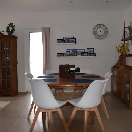 Cazenn Salir Do Porto - House Villa