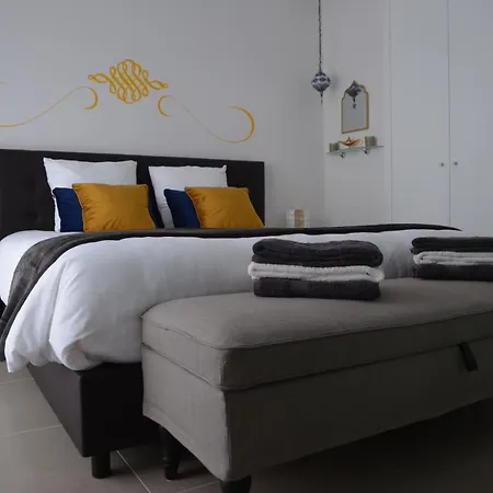 Villa Cazenn Salir Do Porto - House