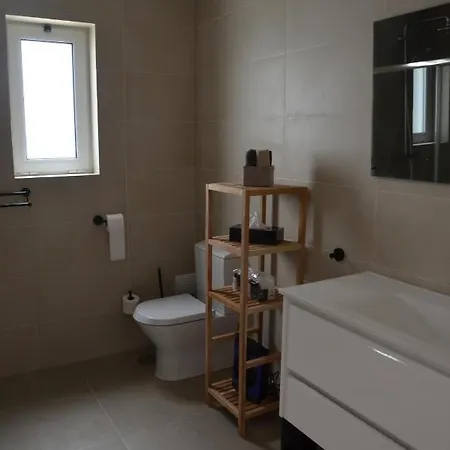 Villa Cazenn Salir Do Porto - House