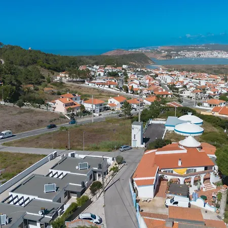 Villa Cazenn Salir Do Porto - House *